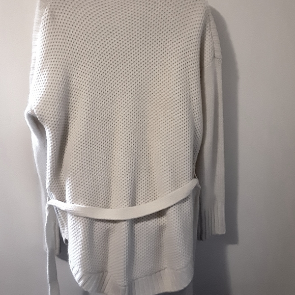 Victoria's Secret Cable Knit Cardigan Waist Tie Size L - Picture 5 of 12